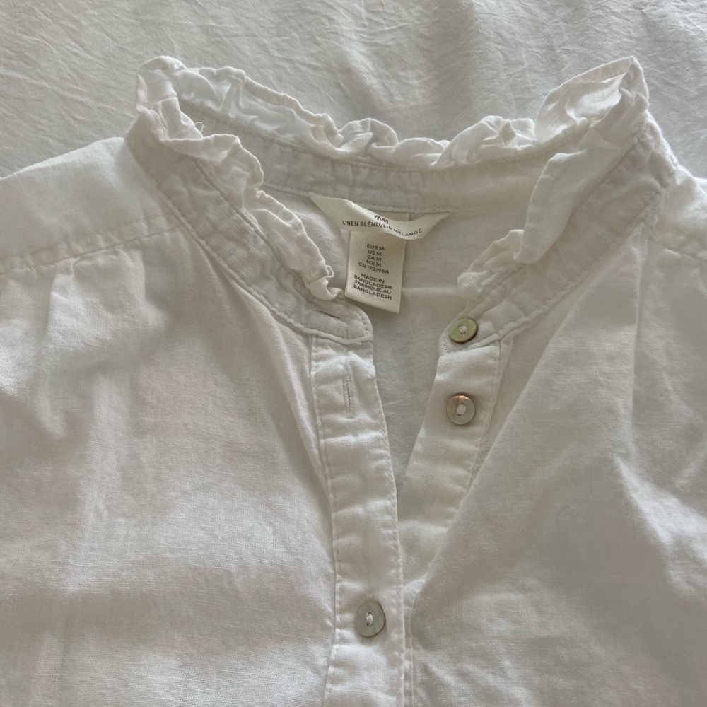 White Linen Blend Ruffled Sleeves Top - Picture 2 of 4